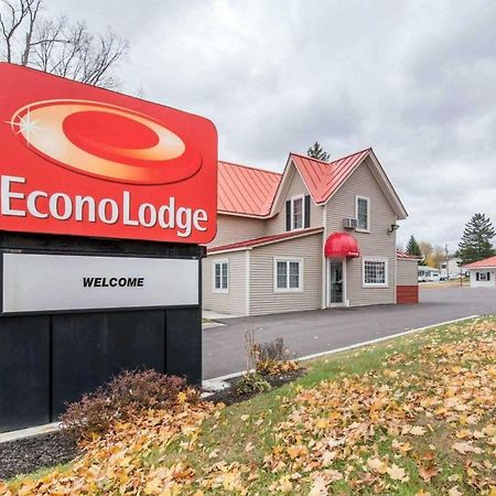 Econo Lodge Saint Albans Exteriör bild